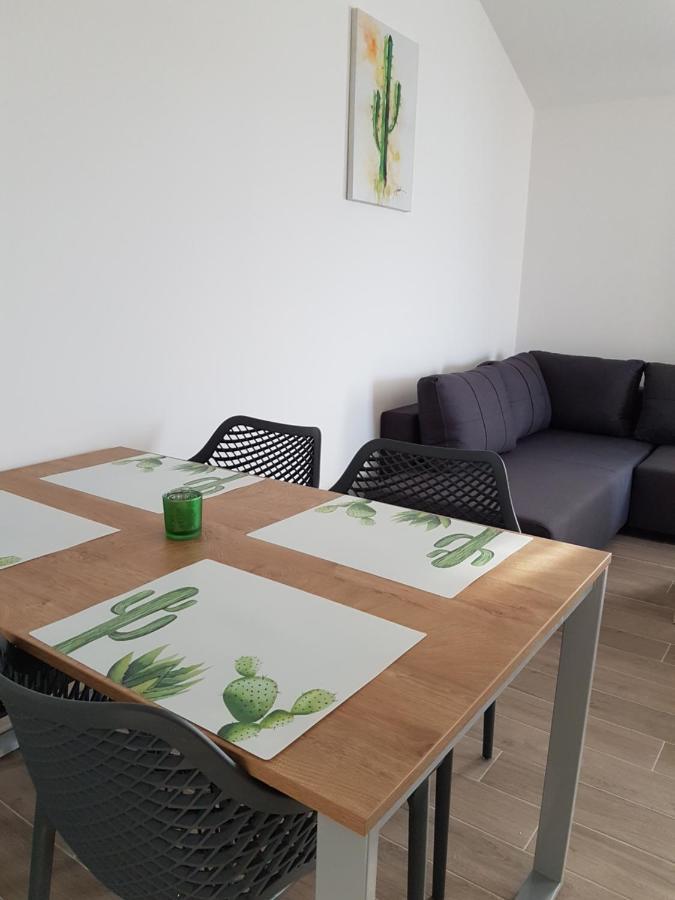 Apartments Kiara Punat Exterior photo